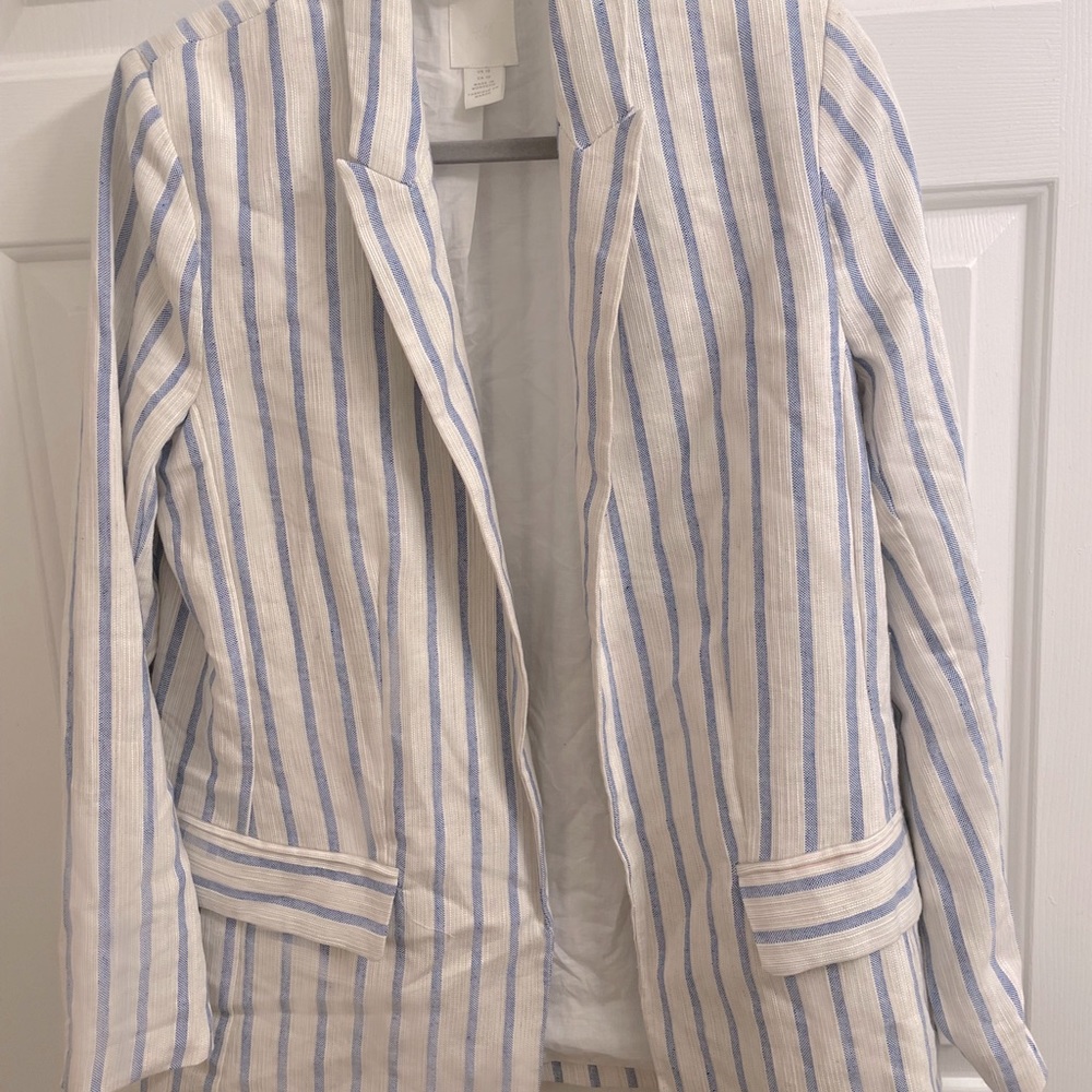 Blue and white striped large blazer